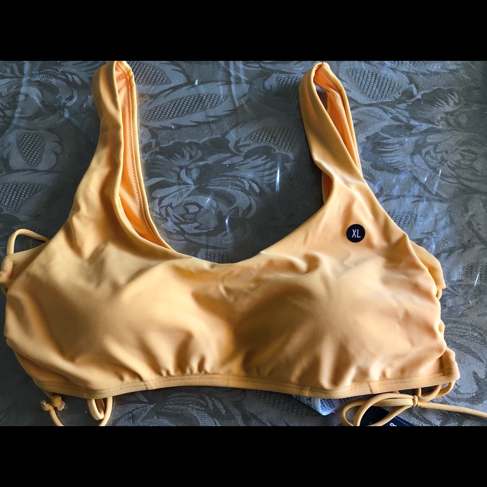 Hollister- Yellow scoop neck bikini top